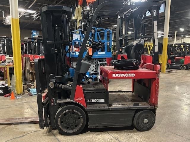 2017 Raymond 4750C40 Telehandlers Forklifts for sale in Batavia, IL - primary listing photo of 8