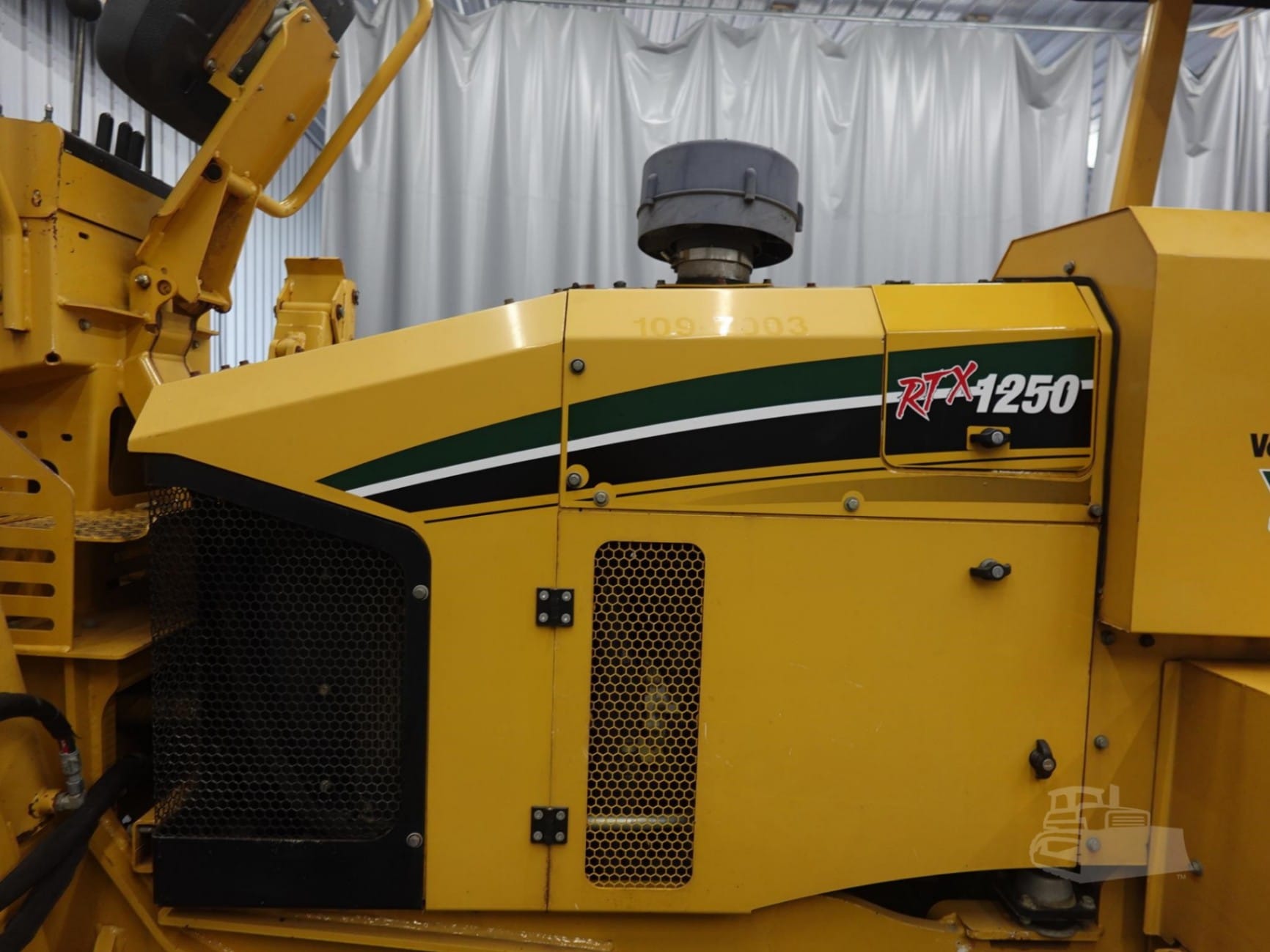 2017 Vermeer RTX1250 Trenchers for sale in Clinton, IL - listing photo 8 of 8
