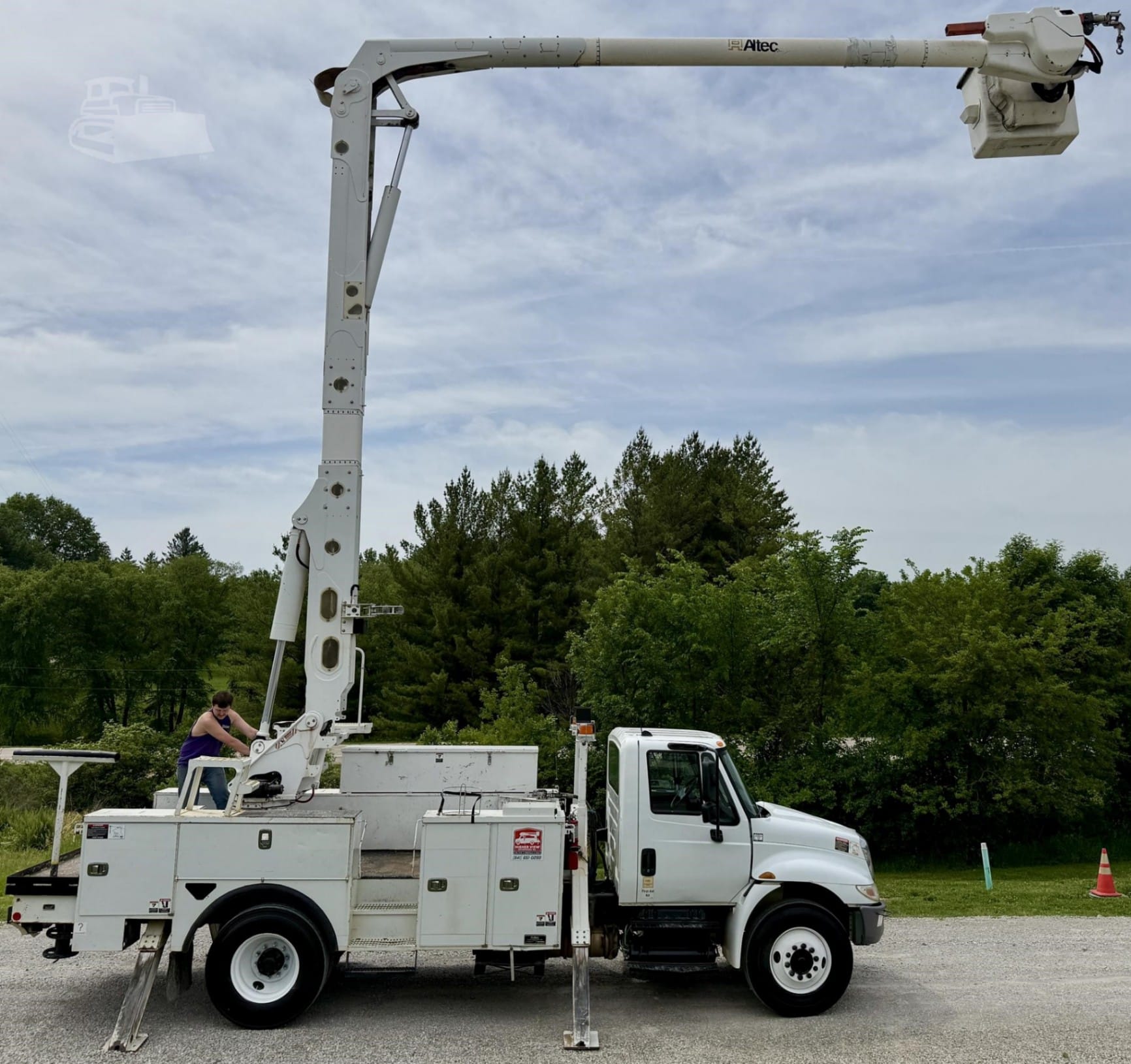 2018 Altec AA55 MH Service Mechanics Truck Crane for sale in Knoxville, IA - listing photo 30 of 38