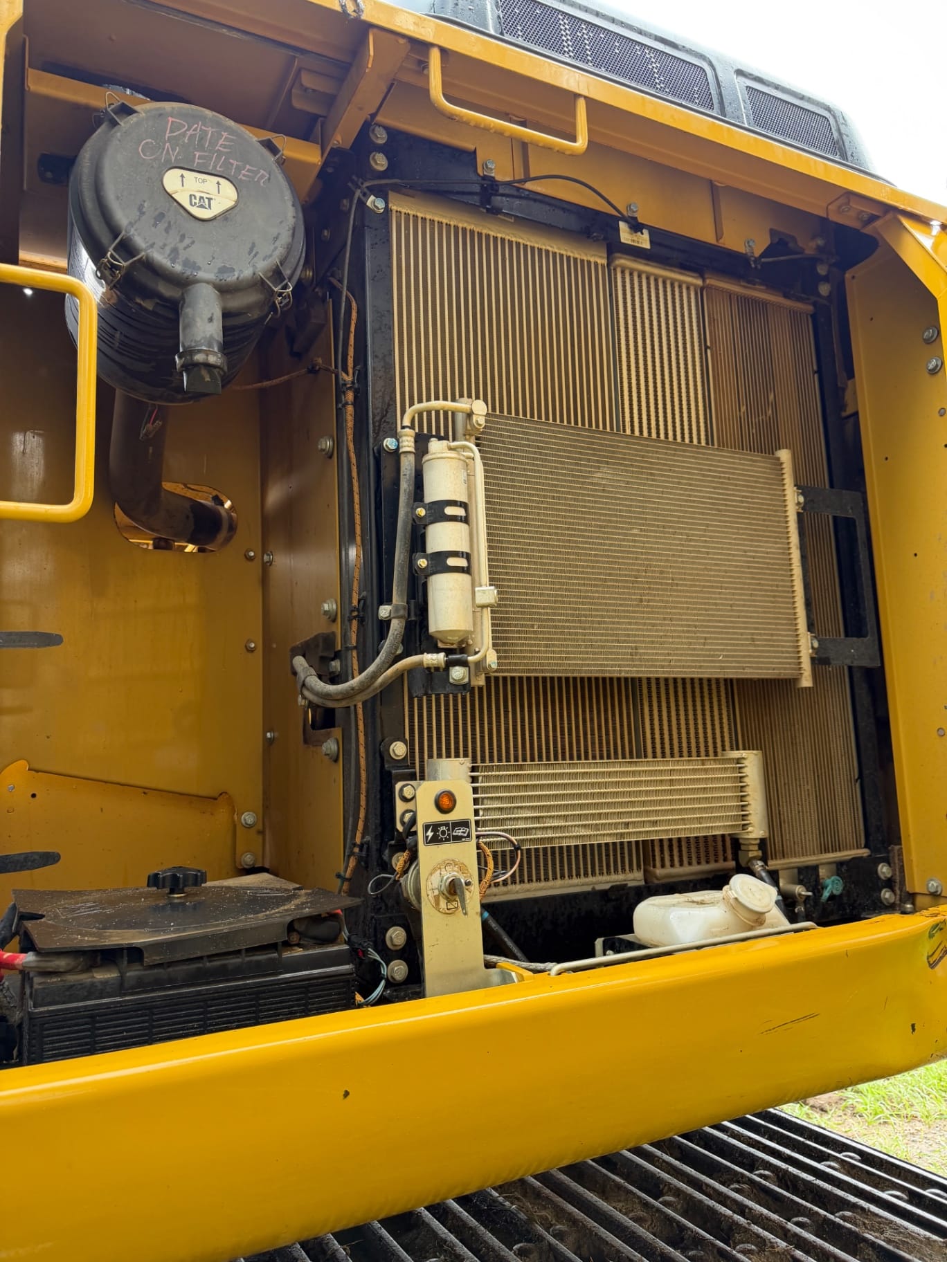 2018 Caterpillar 320 Excavators for sale in Sioux Center, IA - listing photo 6 of 10