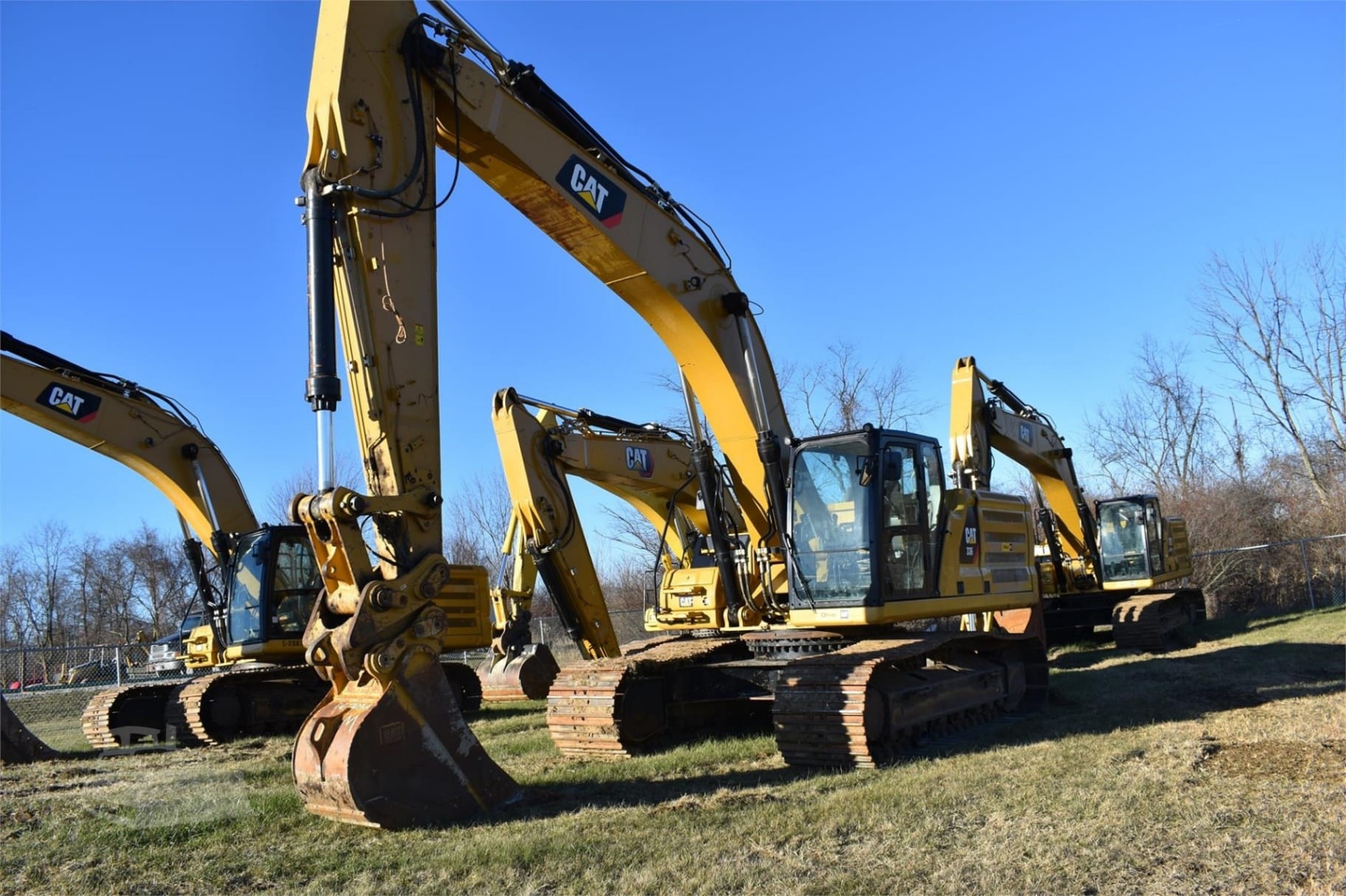 2018 Caterpillar 336 Excavators for sale in Xenia, OH - listing photo 3 of 8