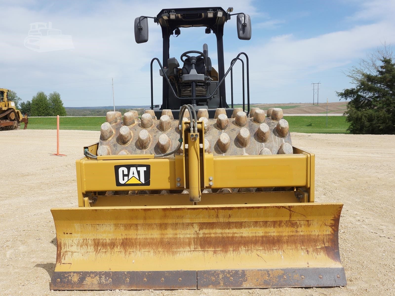 2018 Caterpillar CP56B Padfoot Trench Compaction for sale in Bellevue, IA - listing photo 6 of 8