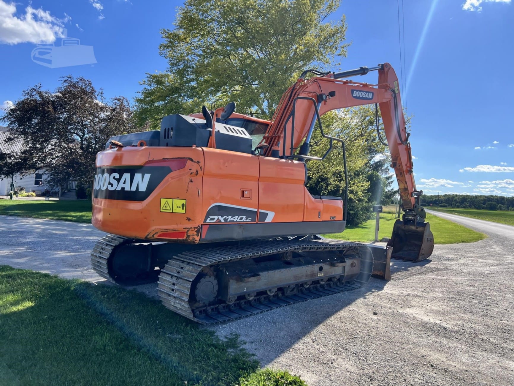 2018 DEVELON (Doosan) DX140 LC-5 Excavators for sale in Burgoon, OH - listing photo 7 of 8