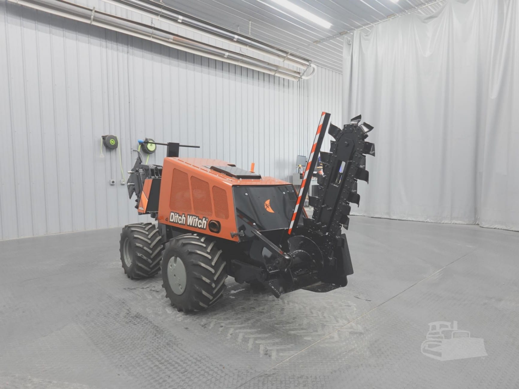 2018 Ditch Witch 410SX Trenchers for sale in Clinton, IL - listing photo 5 of 8