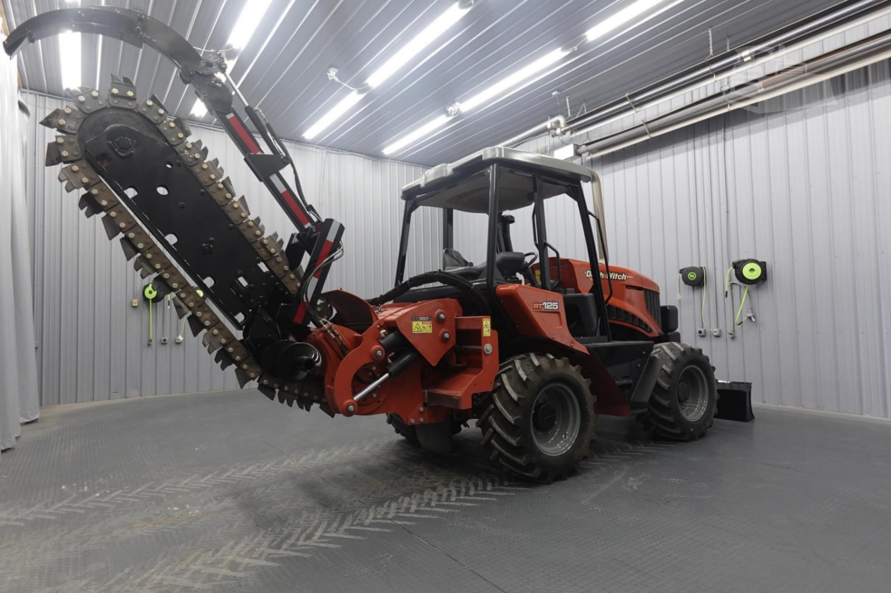 2018 Ditch Witch ditch-witch-rt125 Trenchers for sale in Clinton, IL - listing photo 6 of 8
