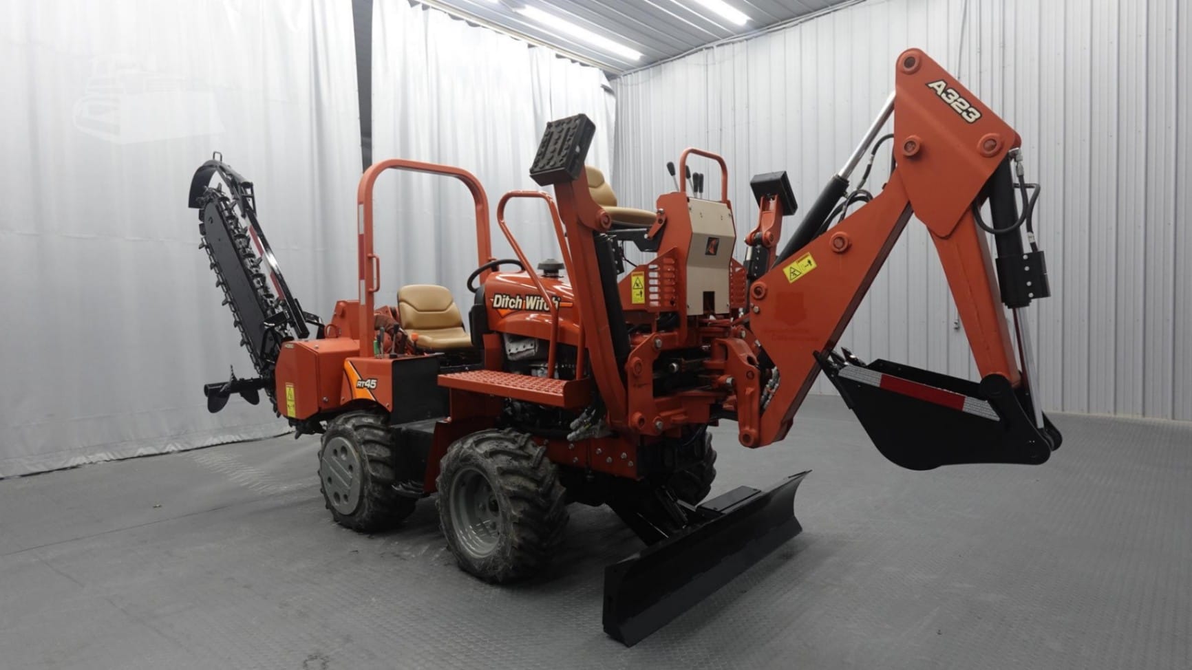 2018 Ditch Witch RT45 Trenchers for sale in Clinton, IL - listing photo 5 of 8