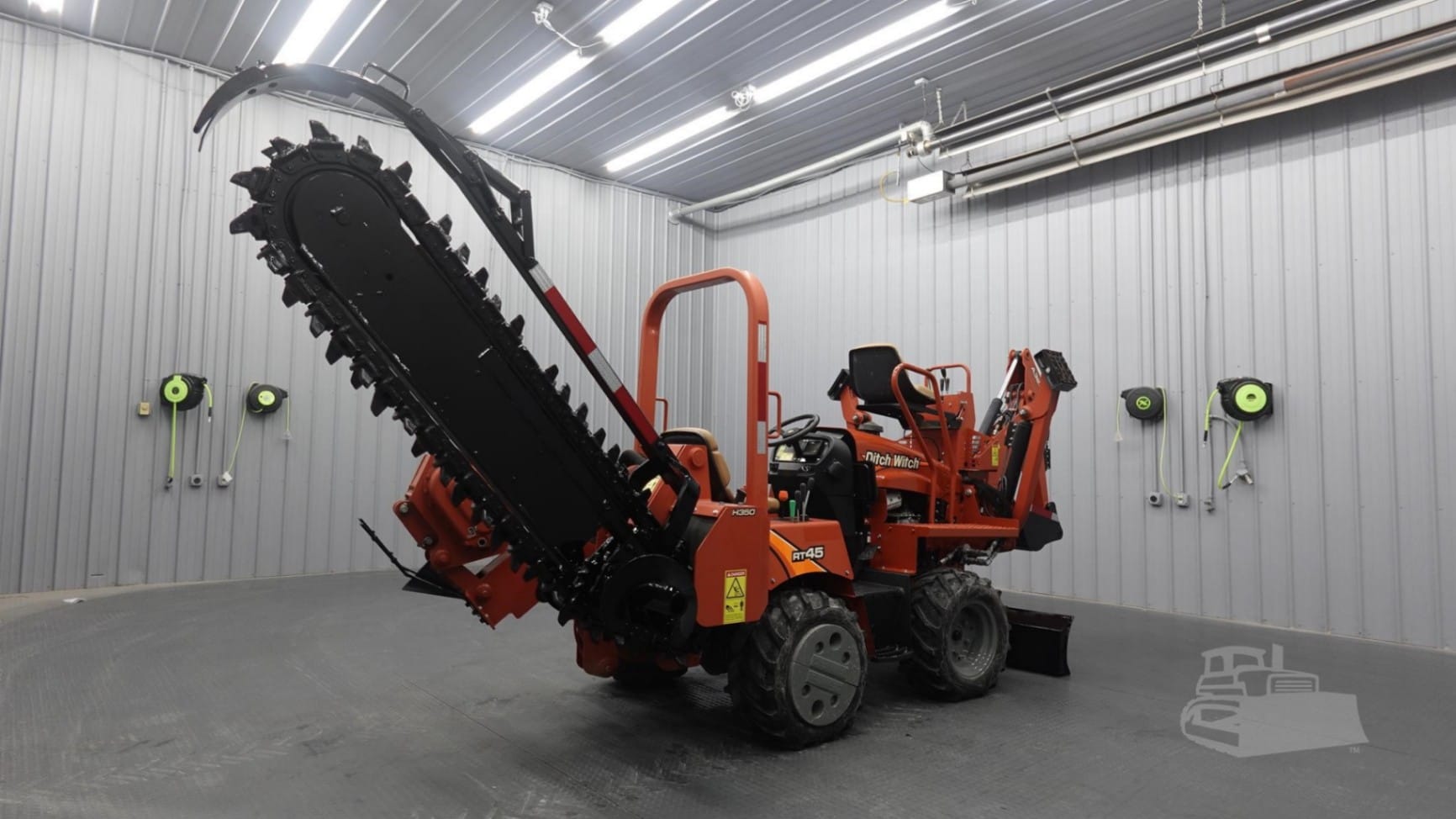 2018 Ditch Witch RT45 Trenchers for sale in Clinton, IL - listing photo 6 of 8