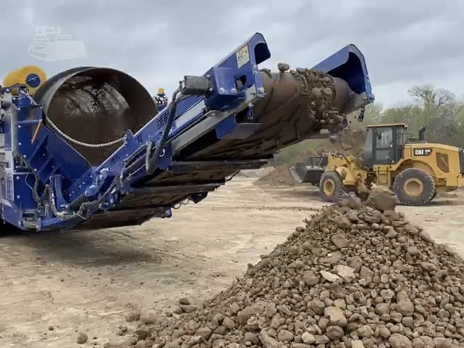 2018 Edge TRT622 Trommel Screen for sale in Austin, TX - listing photo 2 of 8