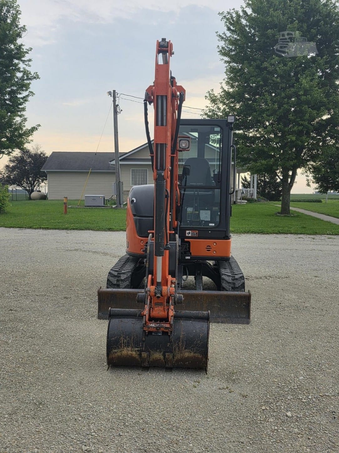 2018 Hitachi ZX35U-5N Excavators for sale in Danforth, IL - listing photo 2 of 8