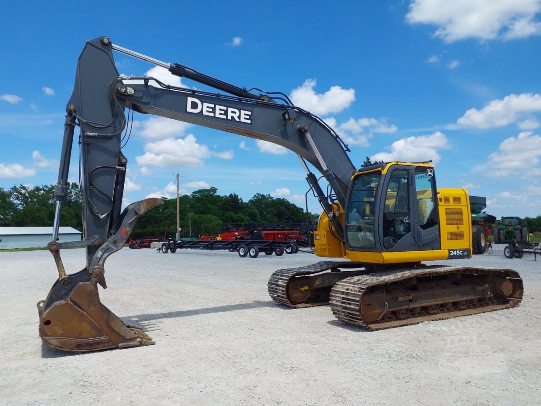 2018 John Deere 245G LC Excavators for sale in Mount Sterling, IA - primary listing photo of 41