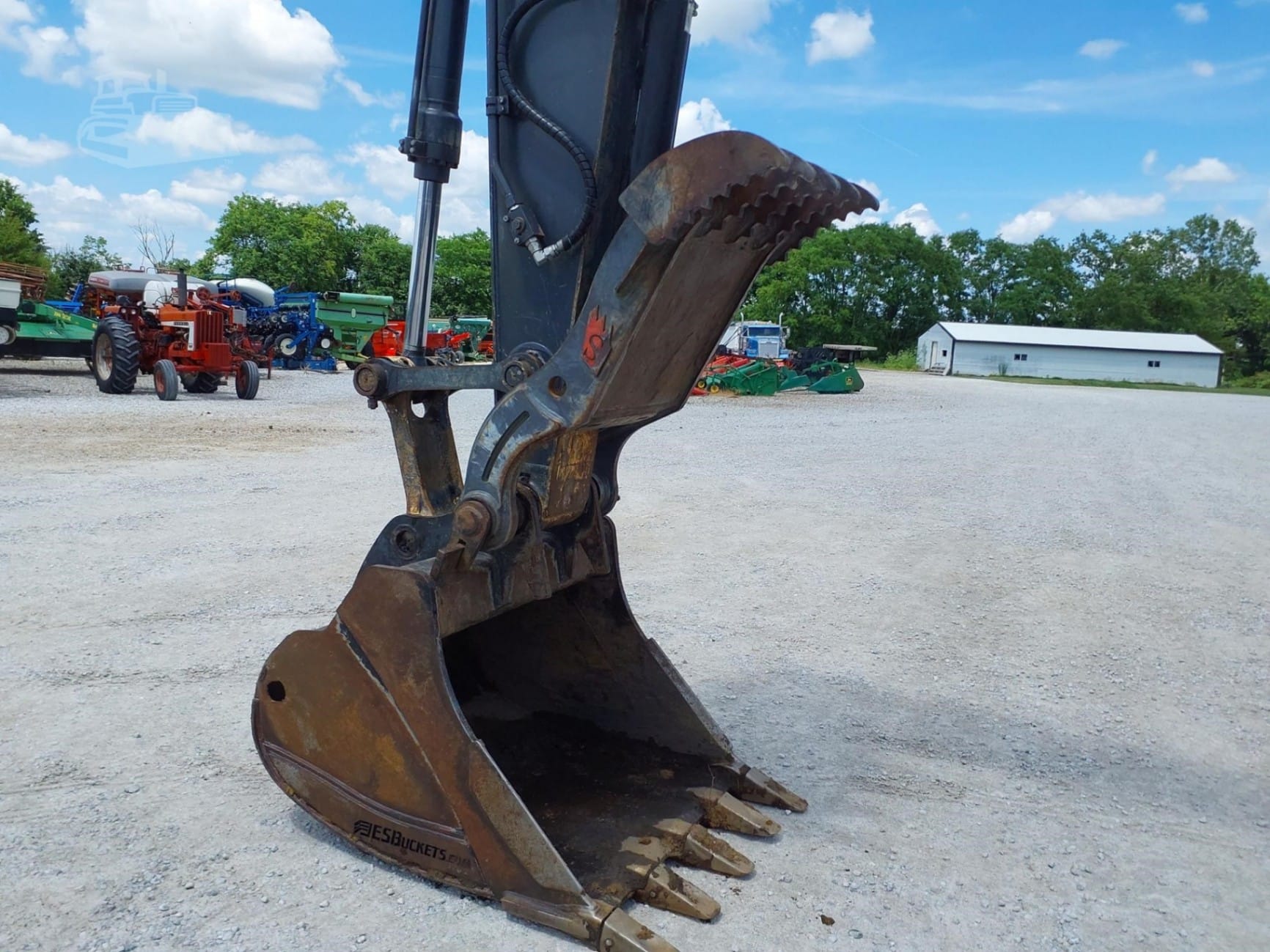 2018 John Deere 245G LC Excavators for sale in Mount Sterling, IA - listing photo 13 of 41