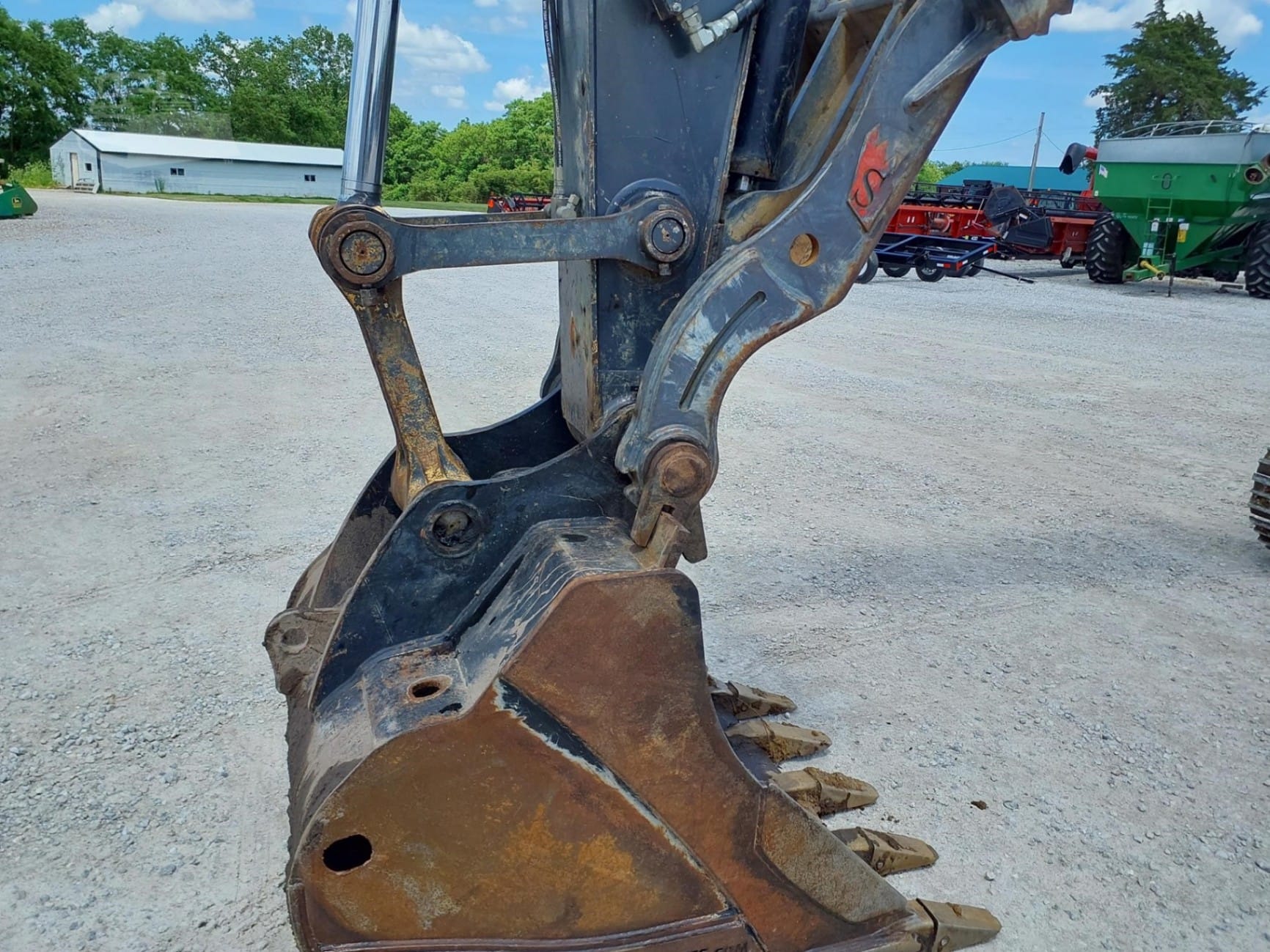 2018 John Deere 245G LC Excavators for sale in Mount Sterling, IA - listing photo 14 of 41