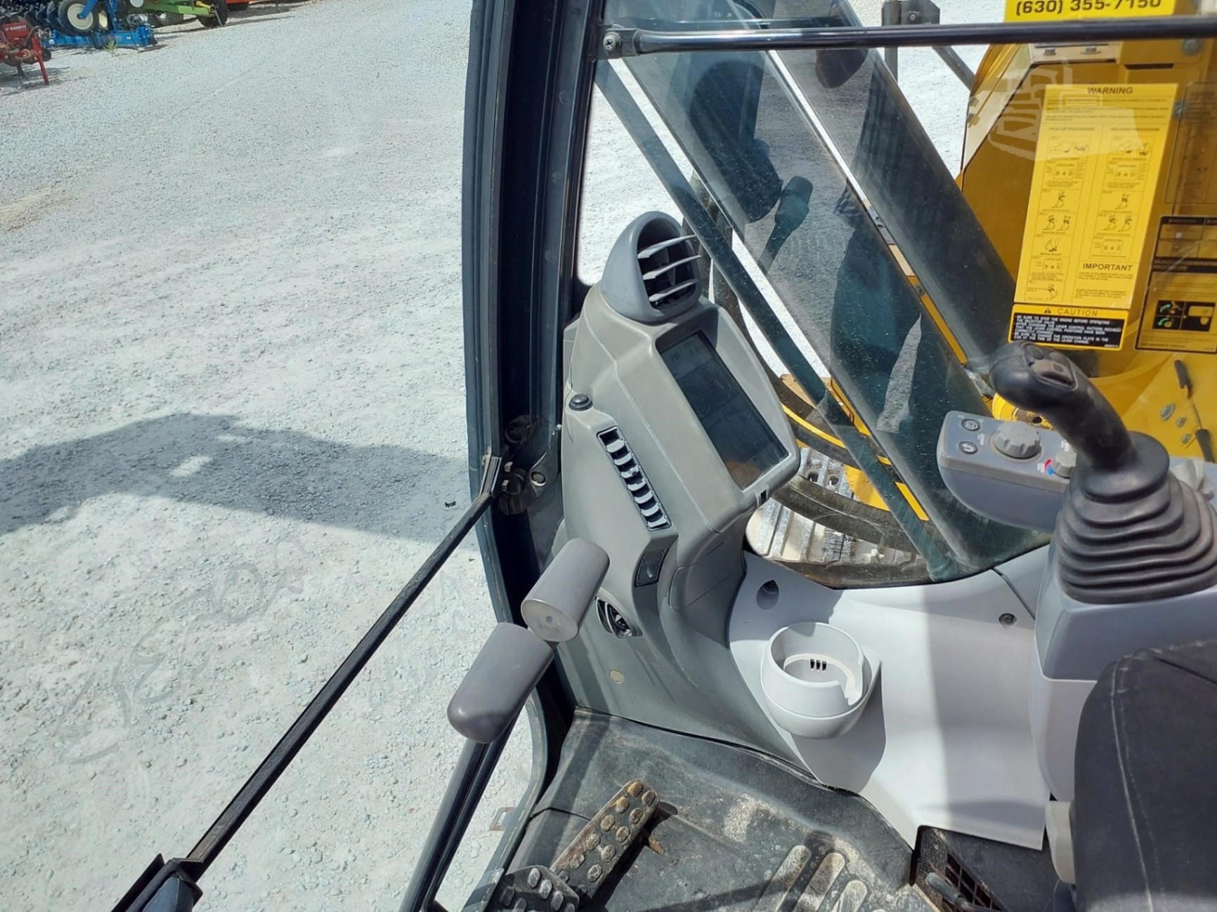 2018 John Deere 245G LC Excavators for sale in Mount Sterling, IA - listing photo 36 of 41
