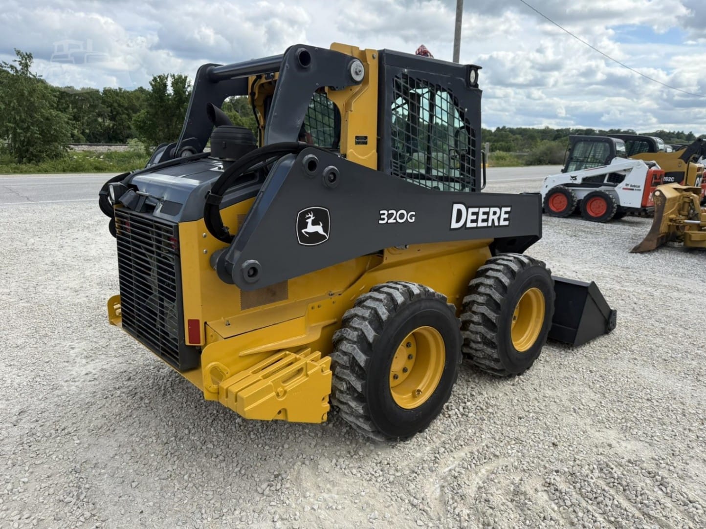 2018 John Deere 320G Skid Steer Loaders for sale in Anita, IA - listing photo 3 of 8