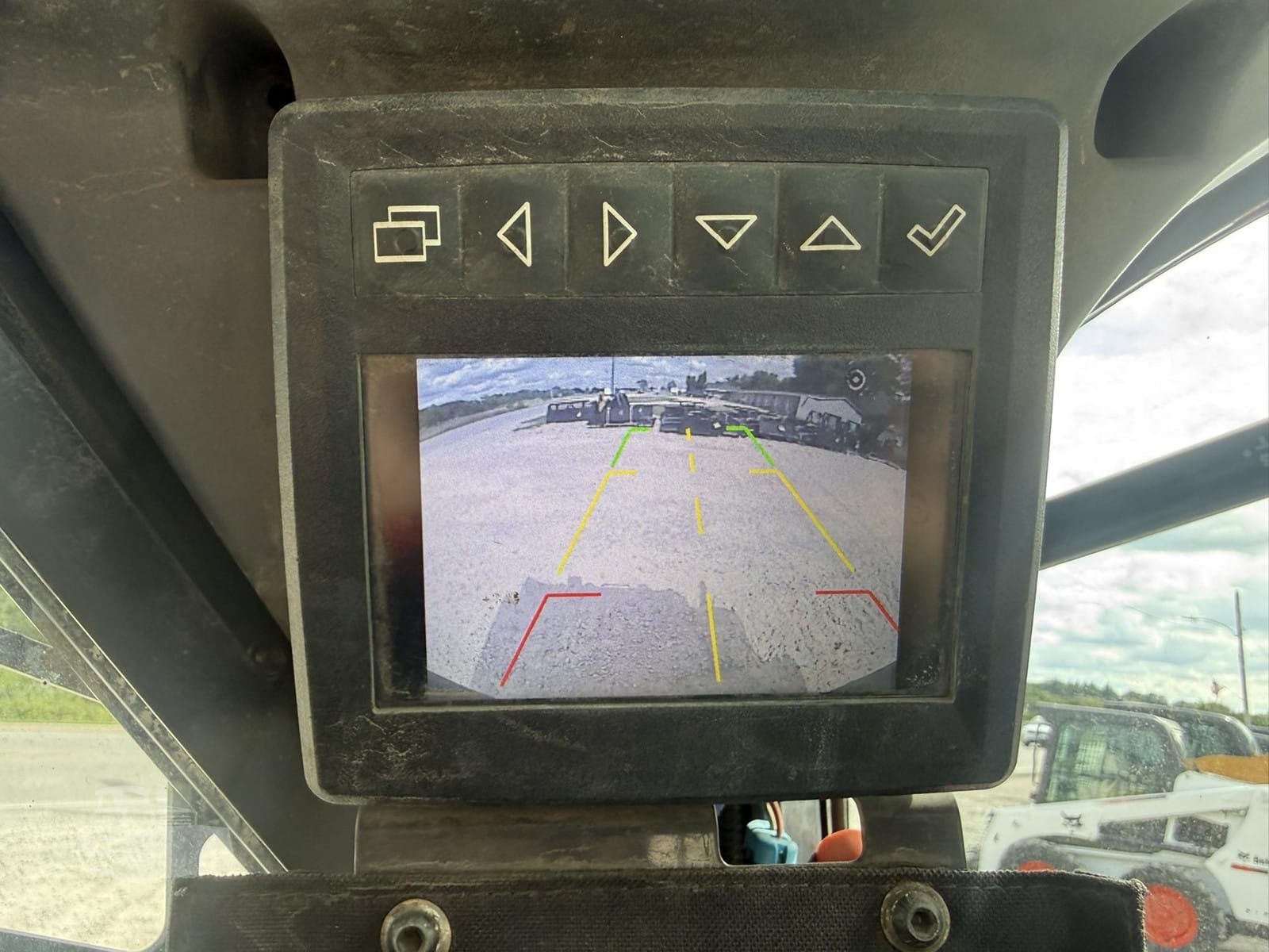 2018 John Deere 320G Skid Steer Loaders for sale in Anita, IA - listing photo 5 of 8