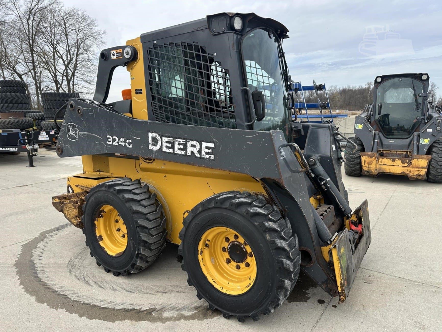 2018 John Deere 324G Skid Steer Loaders for sale in Farley, IA - primary listing photo of 8