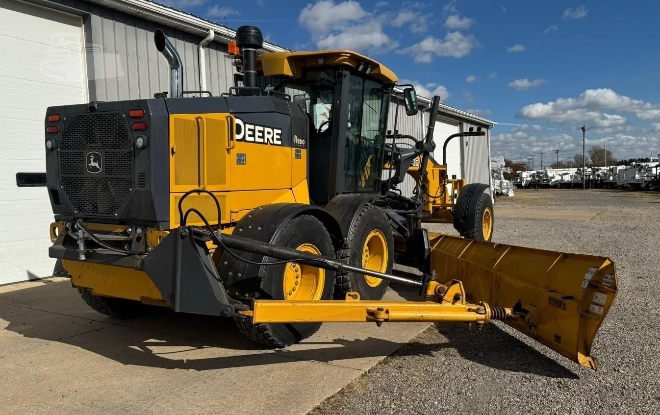 2018 John Deere 872G Motor Graders for sale in Canton, OH - listing photo 5 of 8
