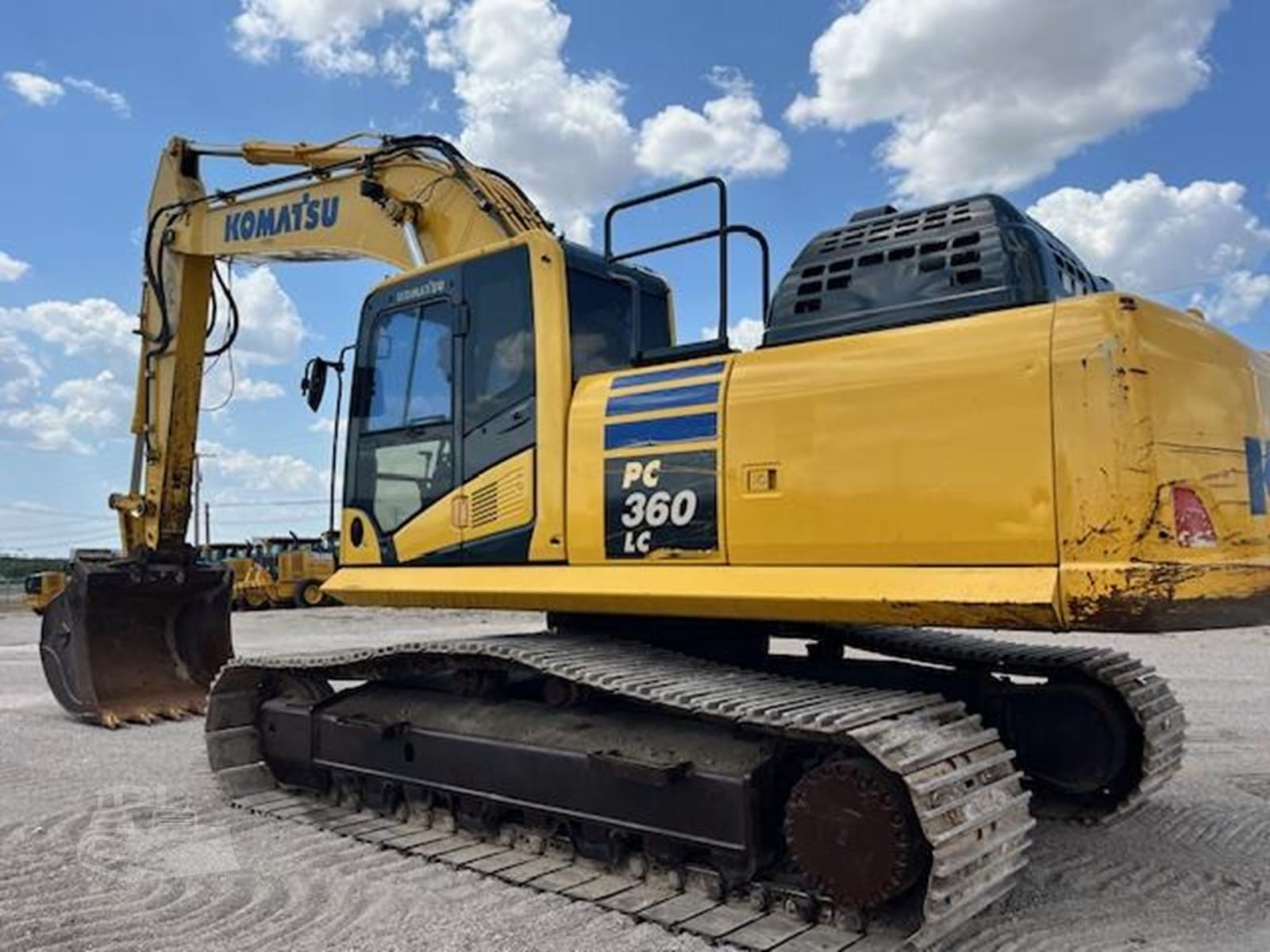 2018 Komatsu PC360LC-11 Excavators for sale in Del Rio, TX - listing photo 3 of 8