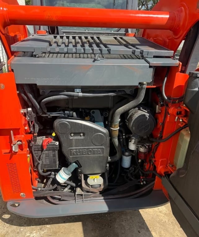 2018 Kubota SSV75 - Hand Controls -Ice Cold AC - View 11