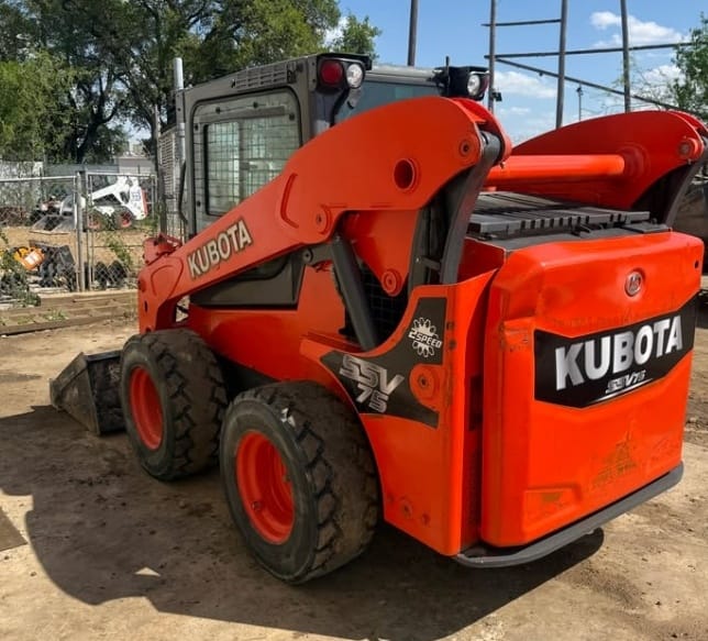 2018 Kubota SSV75 - Hand Controls -Ice Cold AC - View 4
