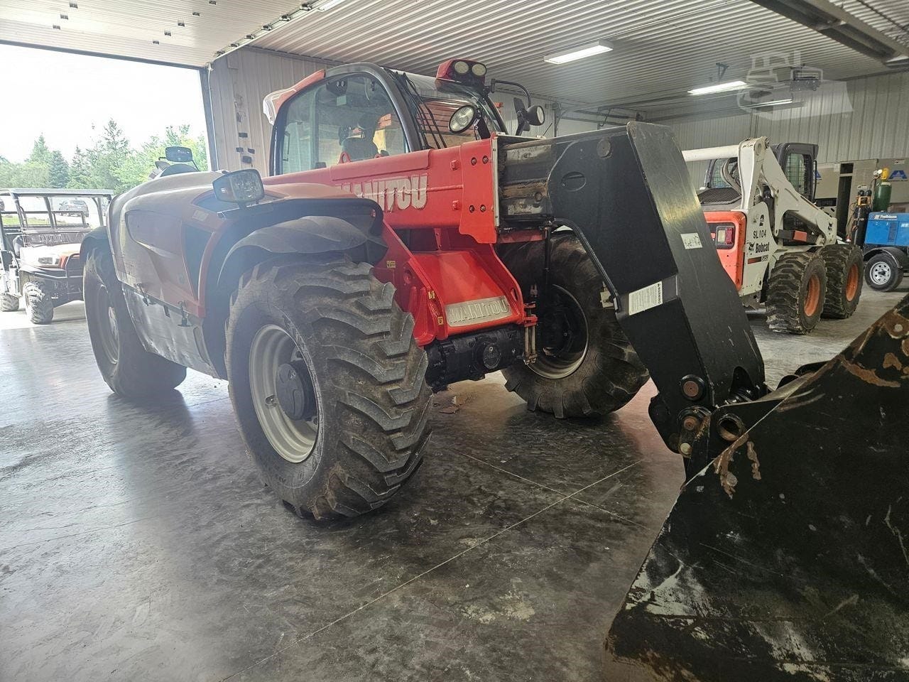 2018 Manitou MLT960 Telehandlers Forklifts for sale in Panora, IA - listing photo 5 of 15