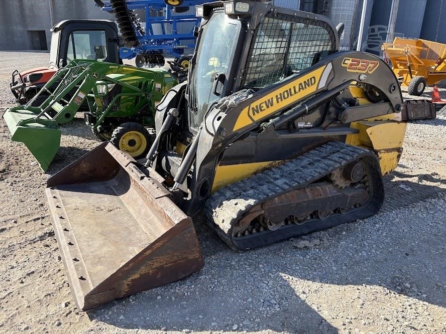 2018 New Holland C237 Track Loaders for sale in Alta, IA - primary listing photo of 24