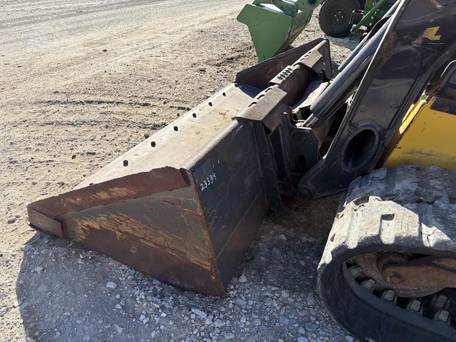 2018 New Holland C237 Track Loaders for sale in Alta, IA - listing photo 8 of 24