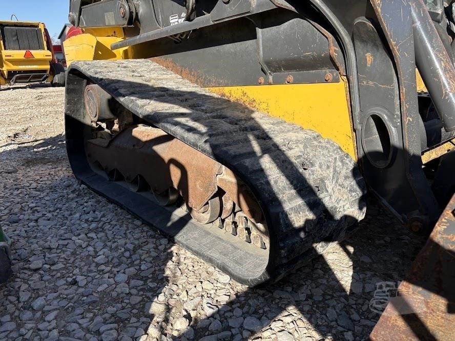 2018 New Holland C237 Track Loaders for sale in Alta, IA - listing photo 20 of 24