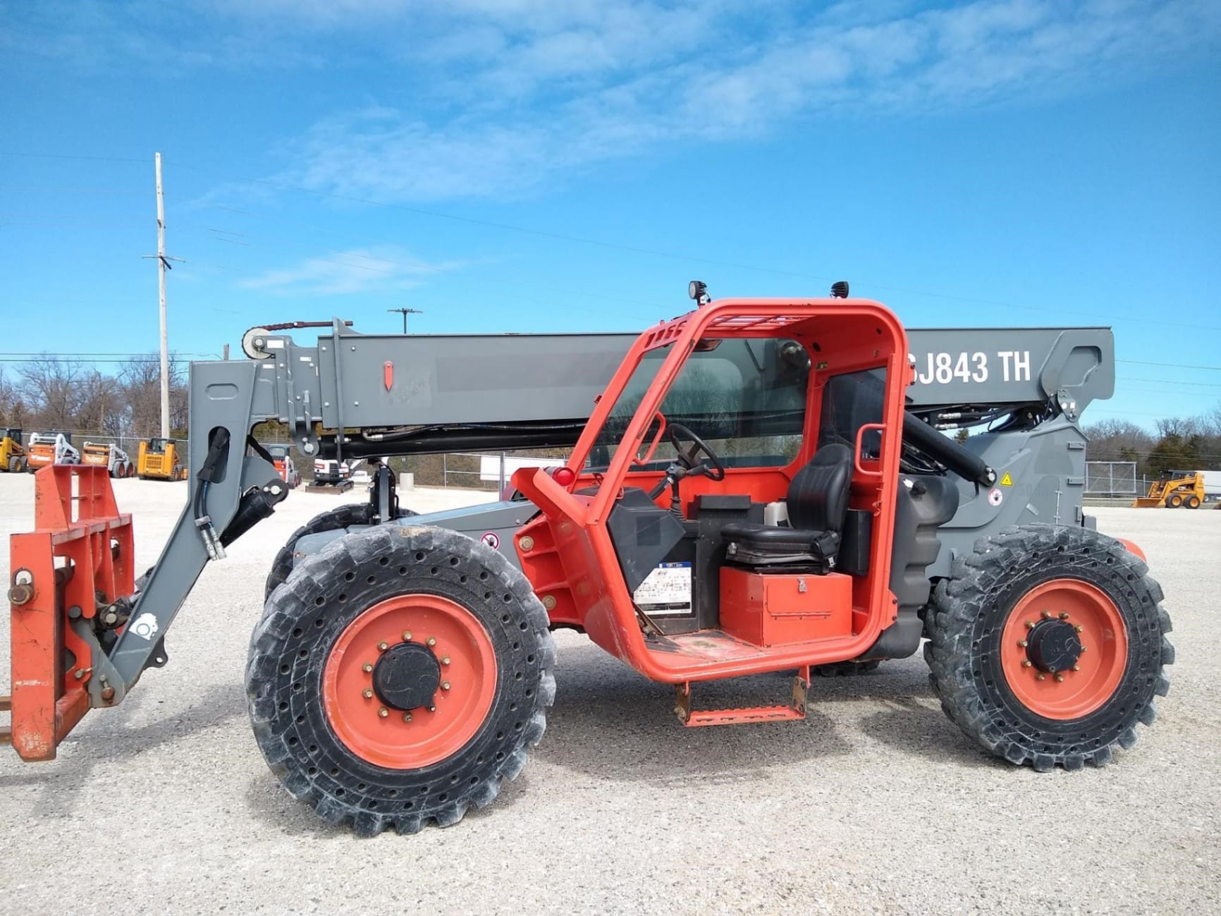 2018 Skyjack SJ843TH Telehandler Telescopic Forklift for sale in Wright City, MO - listing photo 3 of 8