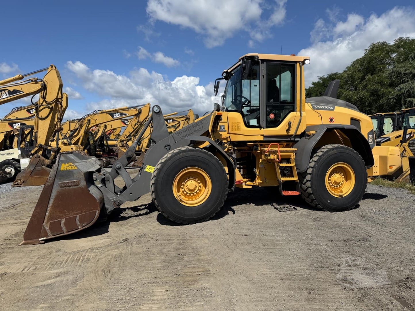 2018 Volvo L90H Wheel Loaders for sale in Harrisburg, PA - listing photo 2 of 8