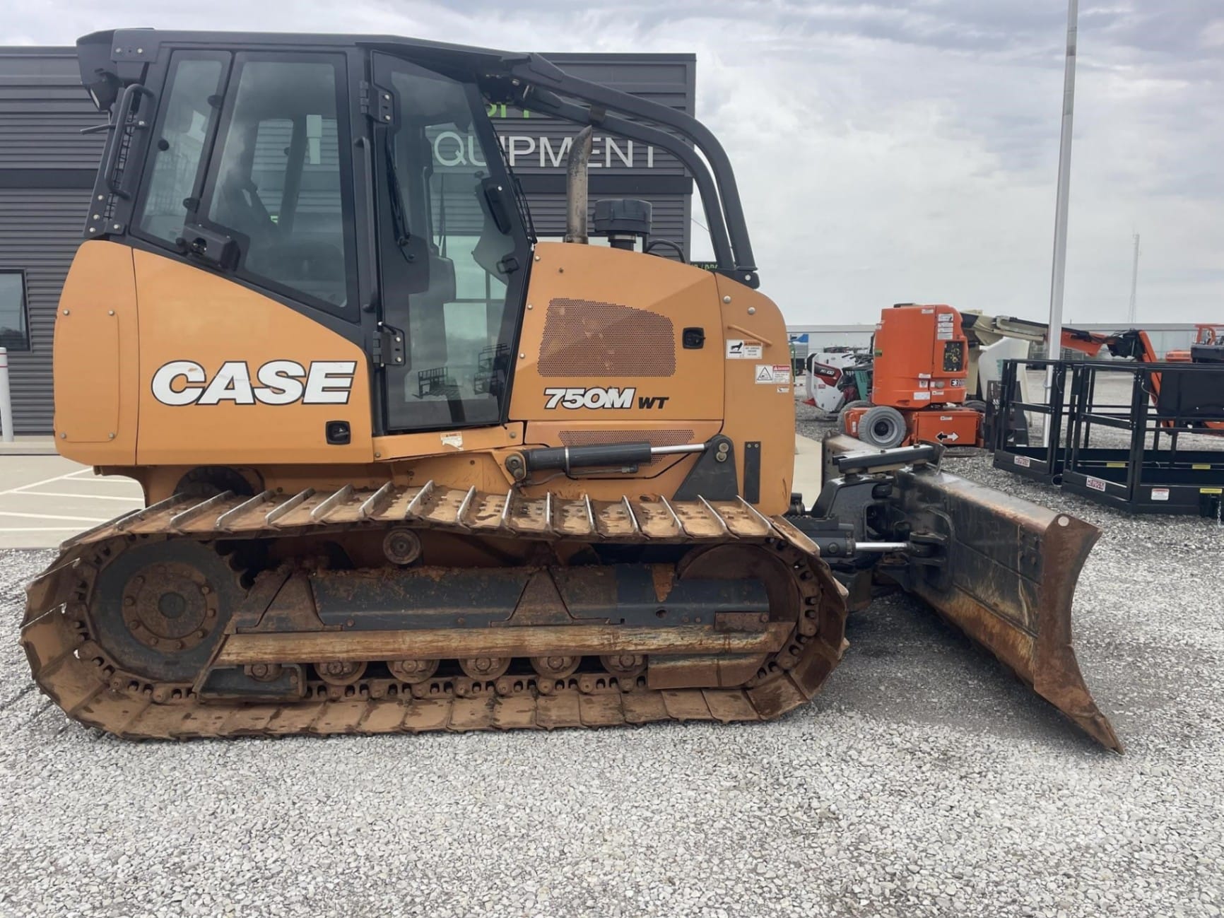 2019 CASE 750M WT Dozers for sale in Clay City, IL - listing photo 2 of 8