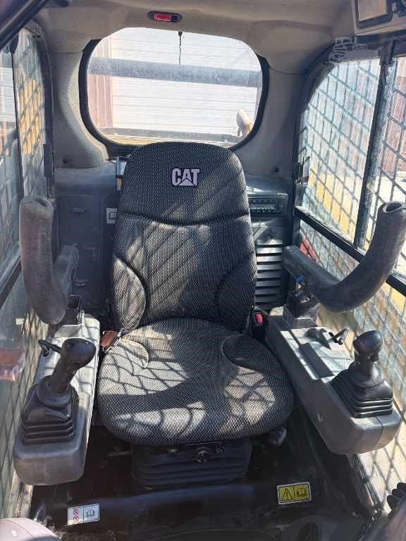 2019 Caterpillar 259D3 Skid-Steer Loaders for Sale - Rental Fleet Maintained | 2897 Hrs | San Ant... - View 9