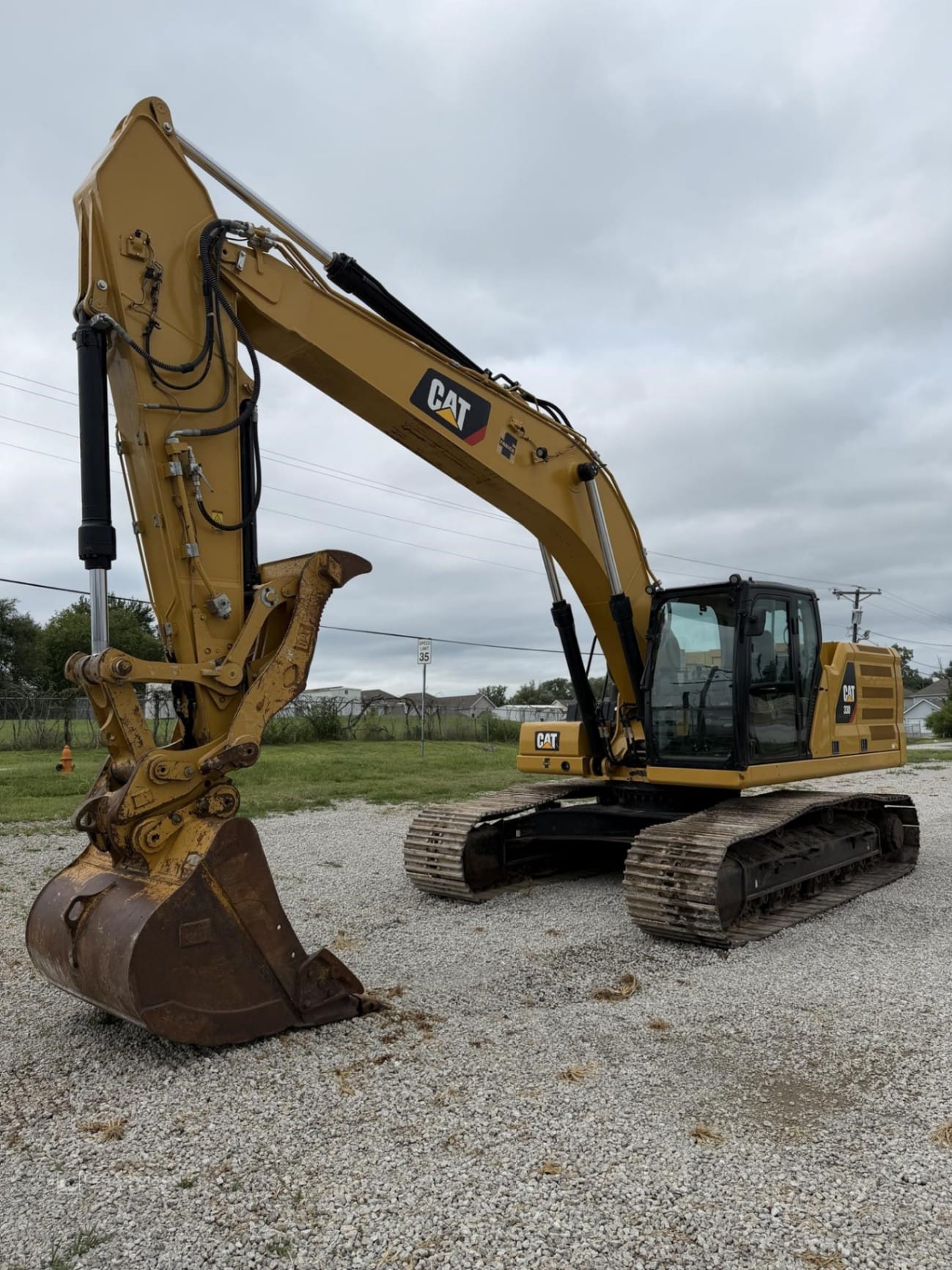 2019 Caterpillar 330 Excavators for sale in Grain Valley, MO - listing photo 2 of 8
