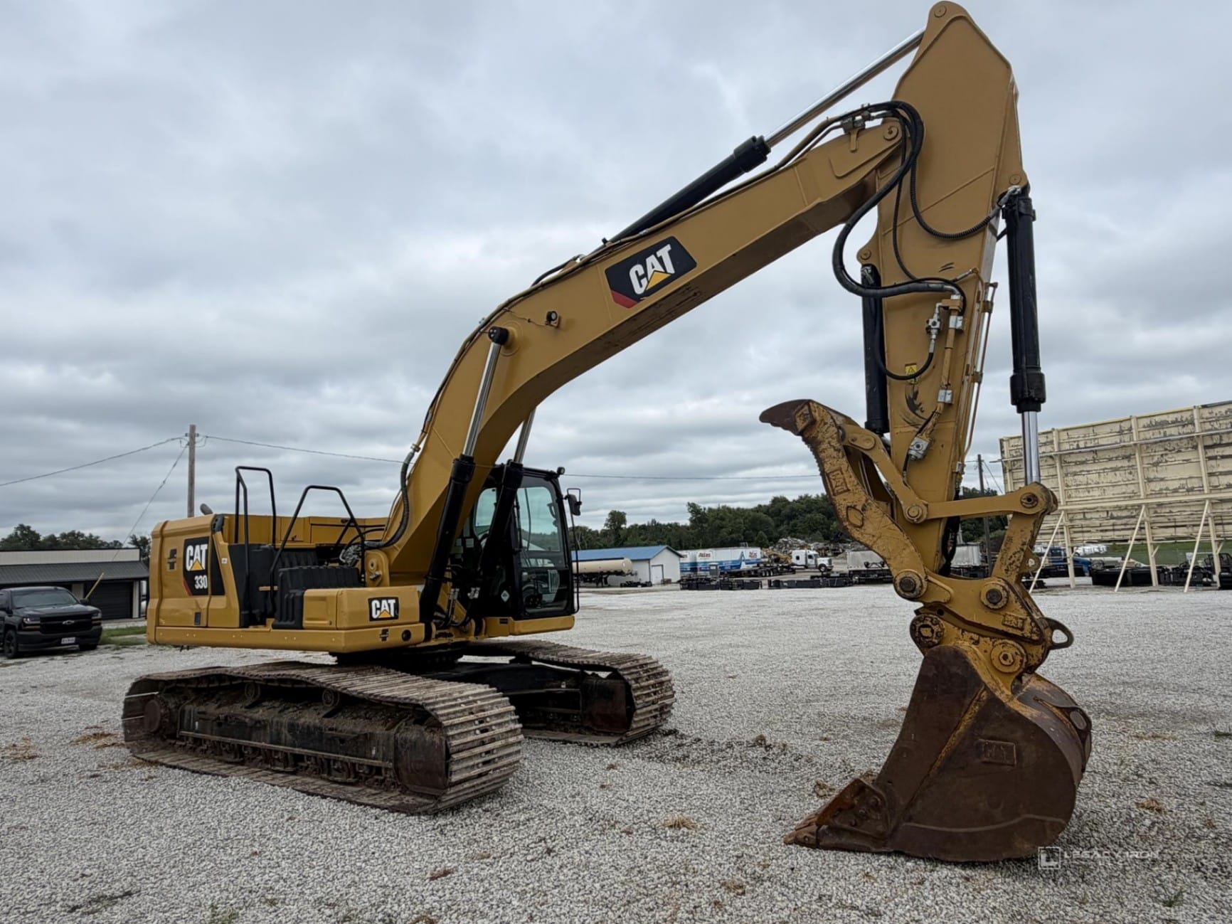 2019 Caterpillar 330 Excavators for sale in Grain Valley, MO - listing photo 7 of 8