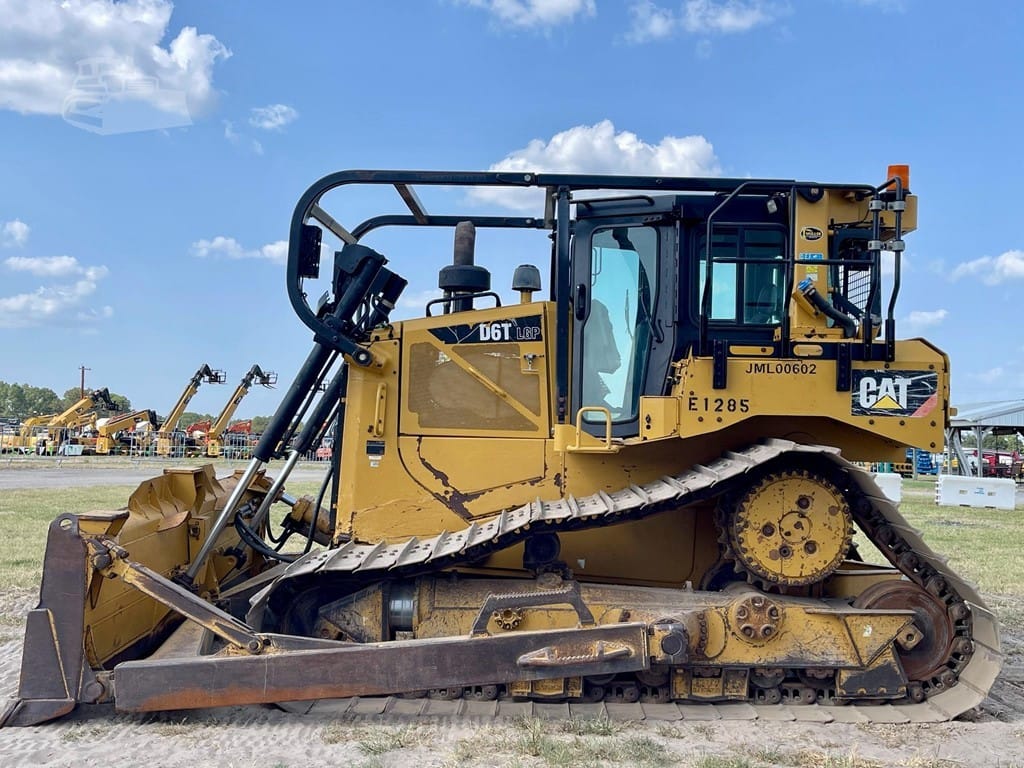2019 Caterpillar D6 Dozers for sale in Wills Point, TX - listing photo 6 of 8