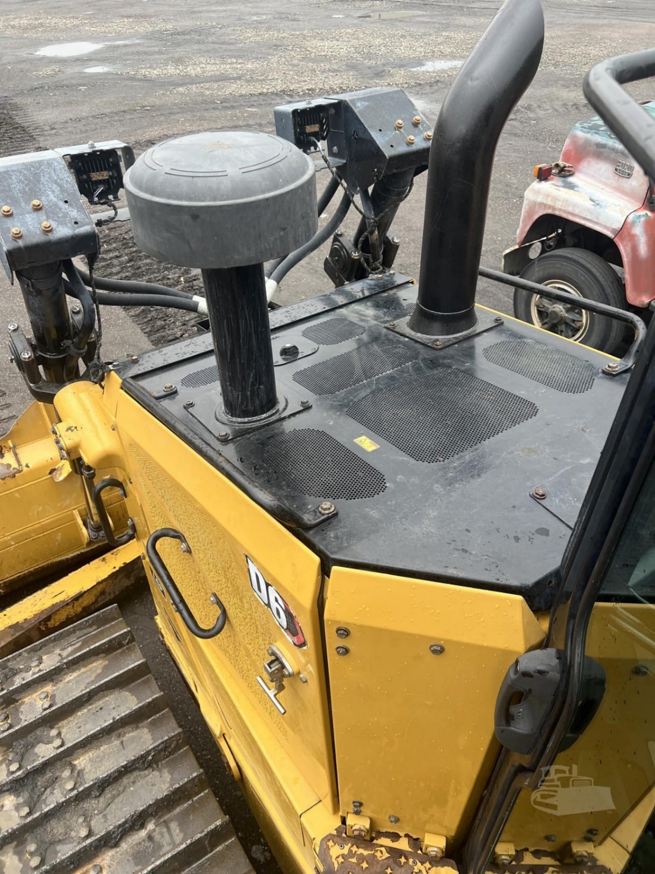 2019 Caterpillar D6 LGP Dozers for sale in Pittston Township, PA - listing photo 8 of 8