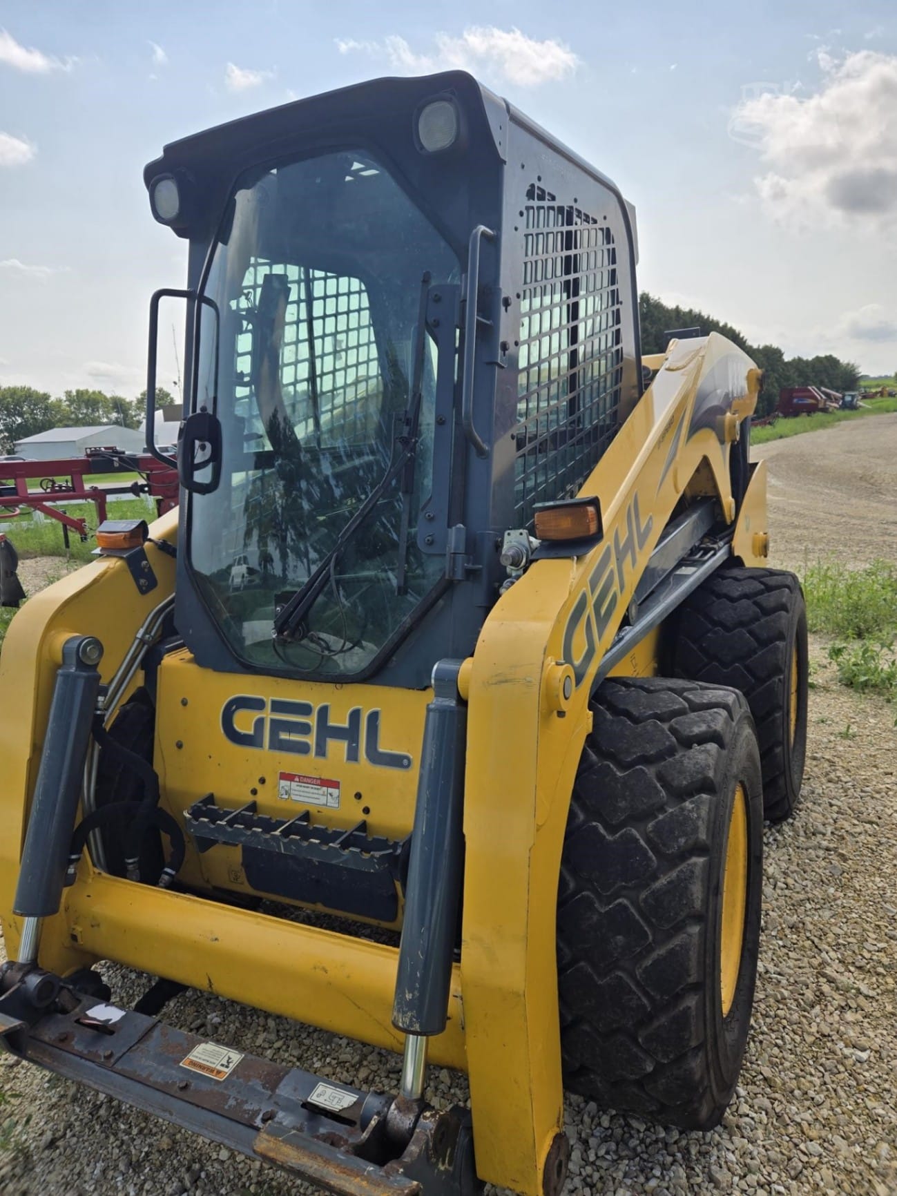 2019 Gehl V330 Skid Steer Loaders for sale in Dyersville, IA - primary listing photo of 21