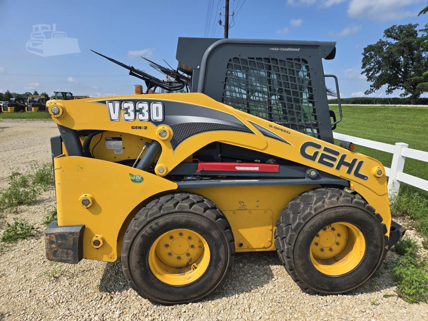 2019 Gehl V330 Skid Steer Loaders for sale in Dyersville, IA - listing photo 5 of 21