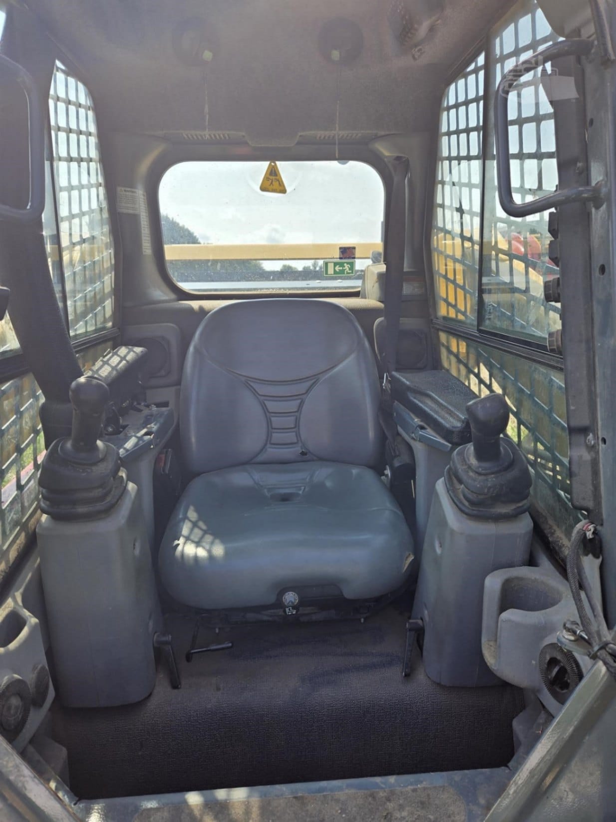 2019 Gehl V330 Skid Steer Loaders for sale in Dyersville, IA - listing photo 10 of 21