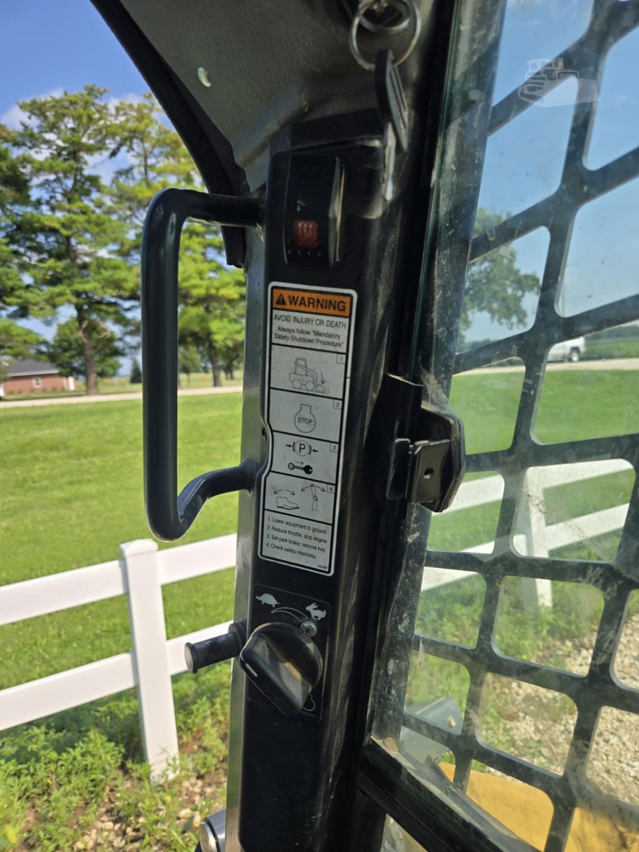 2019 Gehl V330 Skid Steer Loaders for sale in Dyersville, IA - listing photo 18 of 21