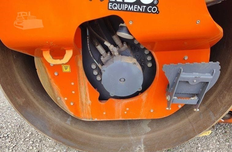 2019 HAMM HD+140IVV Smooth Drum Rollers for sale in Panora, IA - listing photo 8 of 43