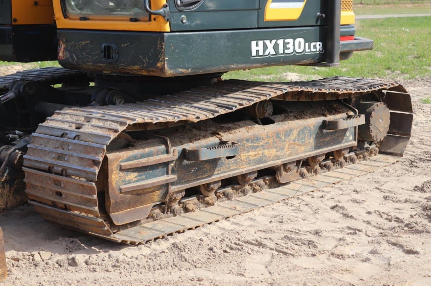 2019 Hyundai HX130 LCR Excavators for sale in Lindale, TX - listing photo 4 of 6
