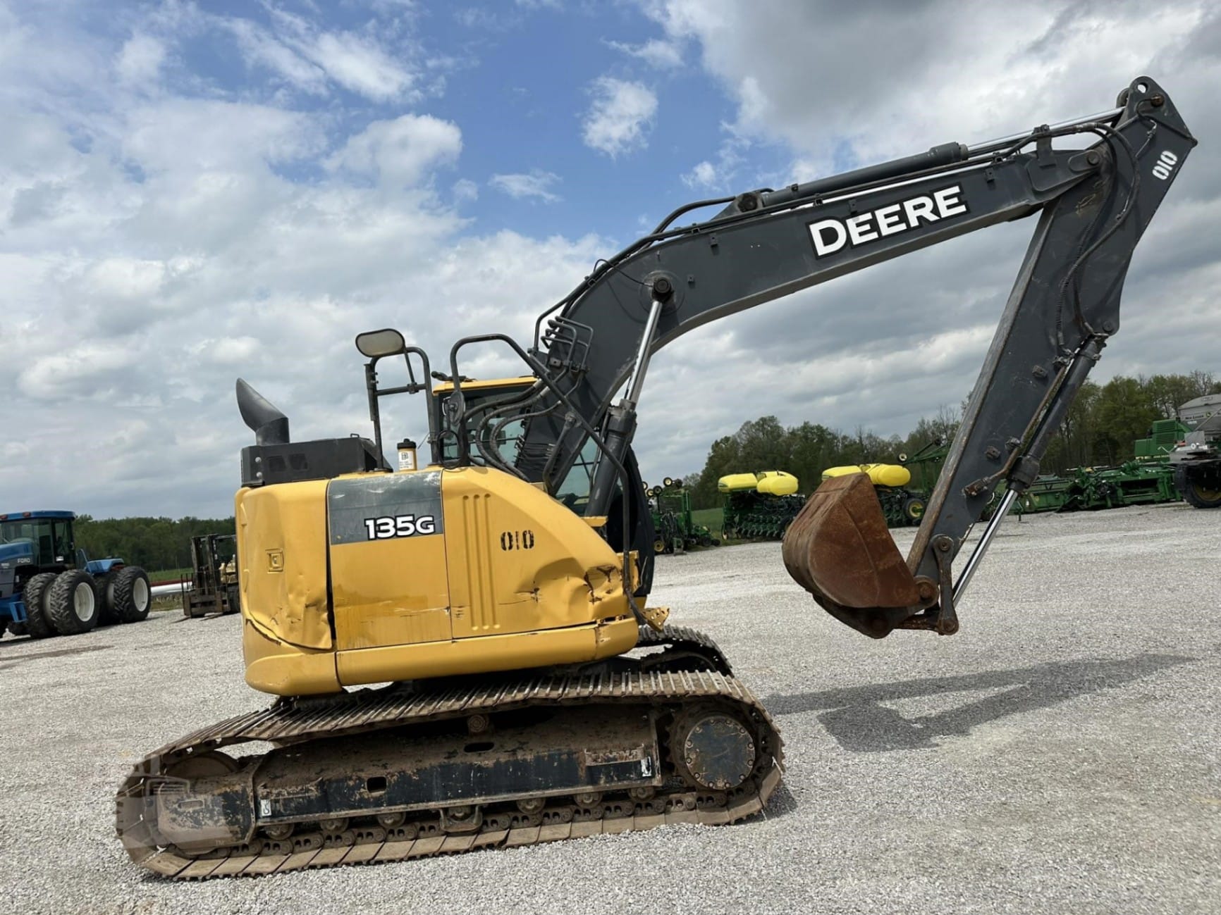 2019 John Deere 135G Excavators for sale in City, IN - listing photo 4 of 8