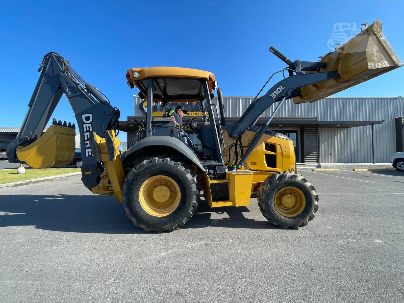 2019 John Deere 310L Backhoe Loaders for sale in McAllen, TX - listing photo 3 of 8