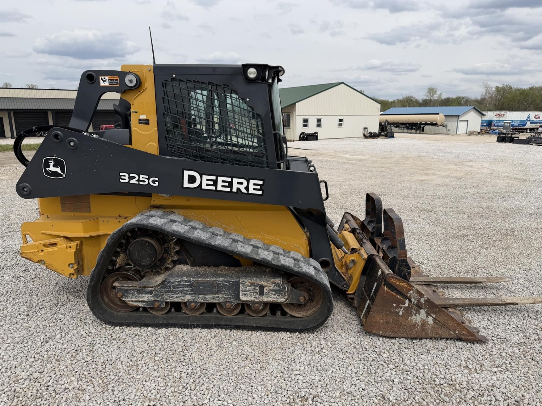 2019 John Deere 325G Track Loaders for sale in Grain Valley, MO - listing photo 4 of 8
