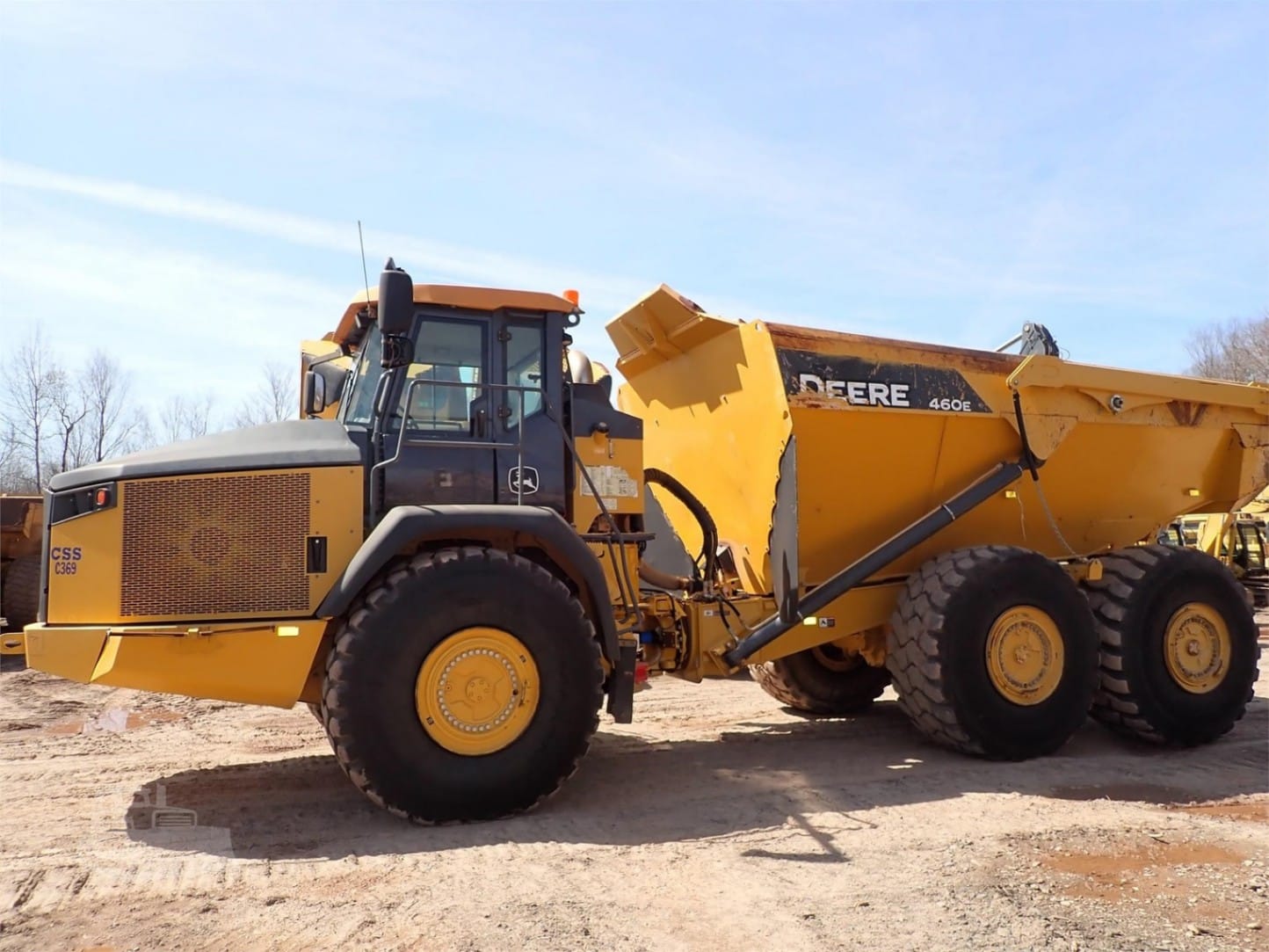 2019 John Deere 460E Dumpers Haulers for sale in Carbondale, PA - listing photo 2 of 8