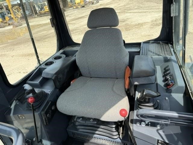 2019 John Deere 650K Dozers for sale in Livingston, TX - listing photo 4 of 8