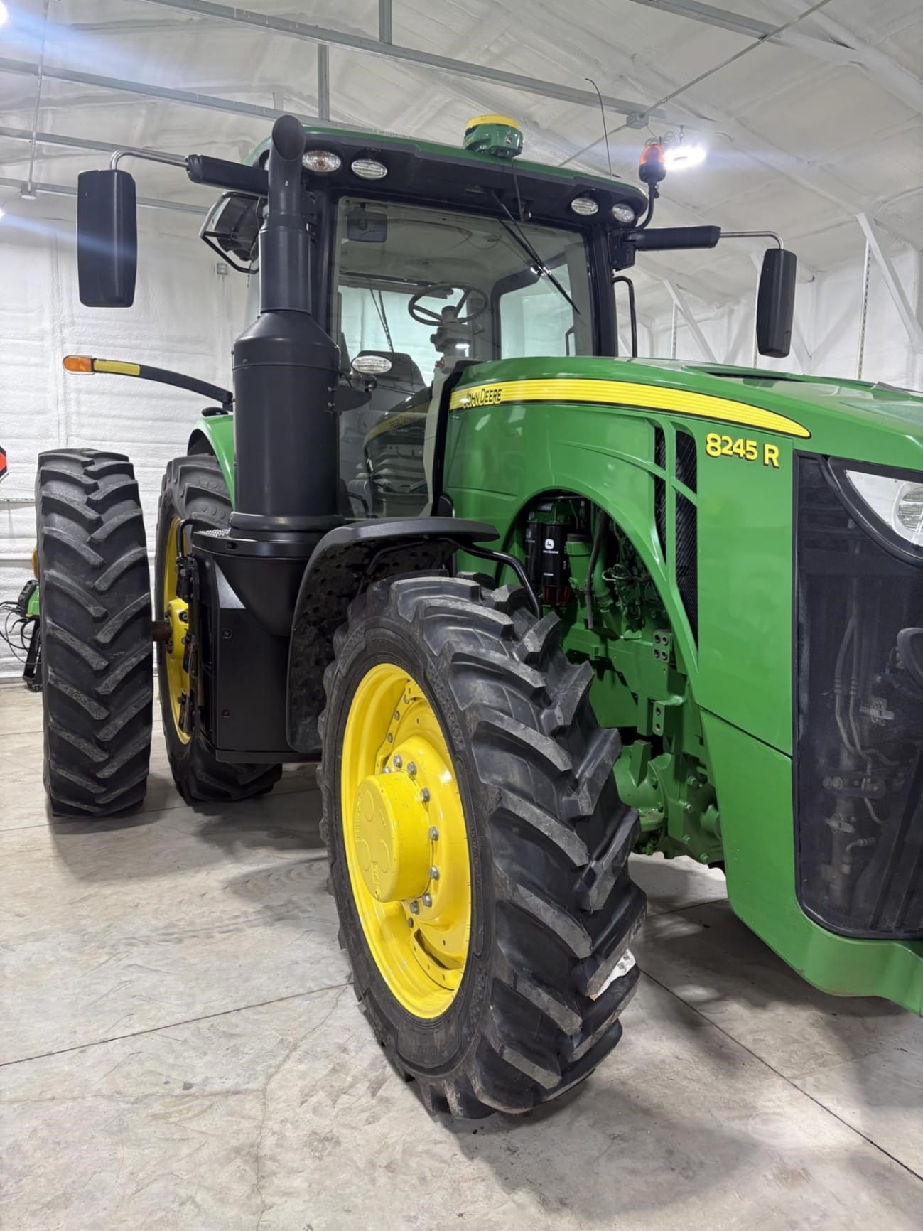 2019 John Deere 8245R Field Tractors Power for sale in Buffalo Center, IA - listing photo 3 of 18