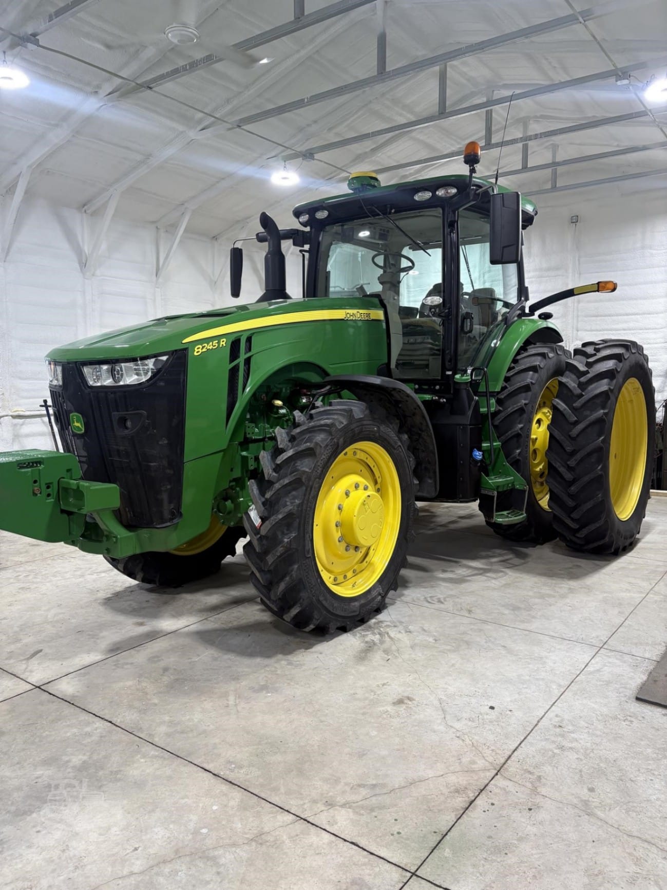 2019 John Deere 8245R Field Tractors Power for sale in Buffalo Center, IA - listing photo 4 of 18