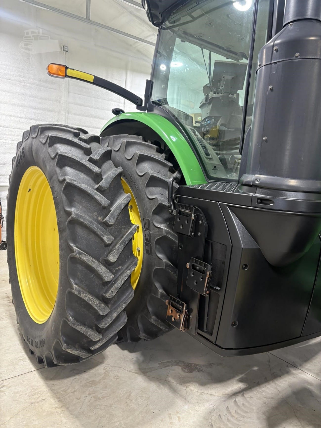 2019 John Deere 8245R Field Tractors Power for sale in Buffalo Center, IA - listing photo 9 of 18